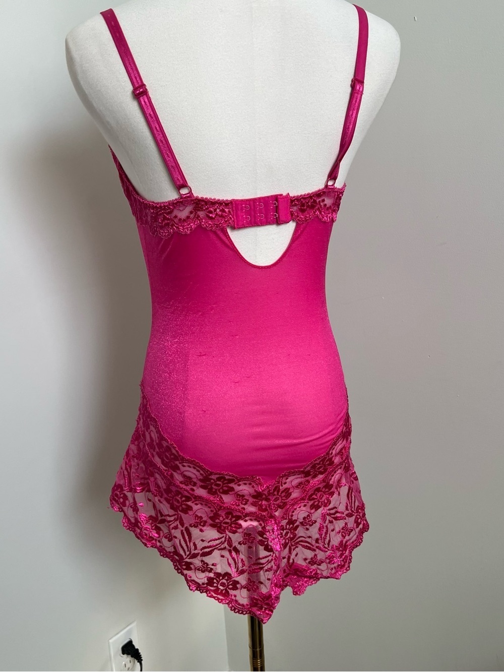 Vintage Fuchsia Lace Bodysuit Top Reworked Bustier Slip Shirt S - Picture 7 of 8